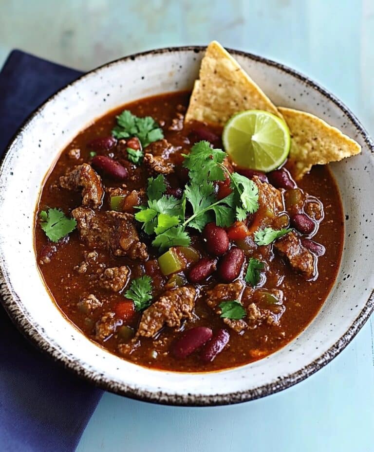 Anthony Bourdain’s New Mexico Style Beef Chili Recipe