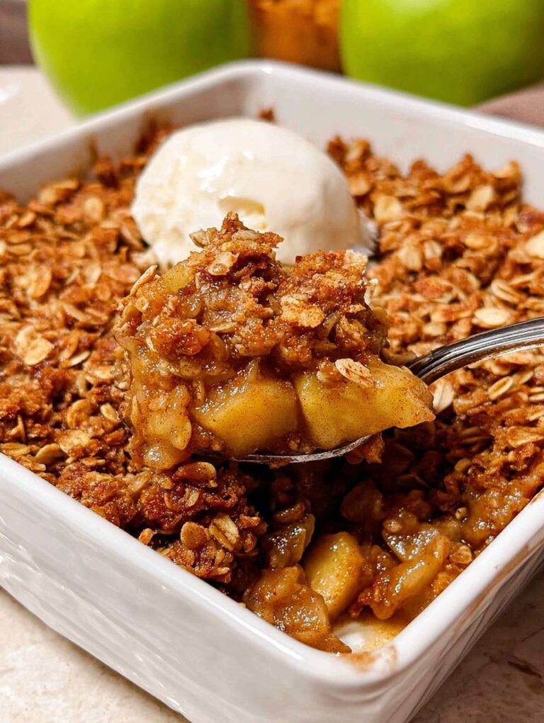 Cozy Gluten Free Apple Crisp Recipe for Thanksgiving Gatherings